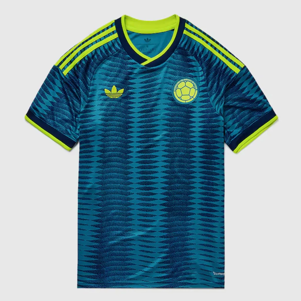 Camisa Colombia 2026 reserva Adidas azul marinho com logo Trefoil e escudo FCF