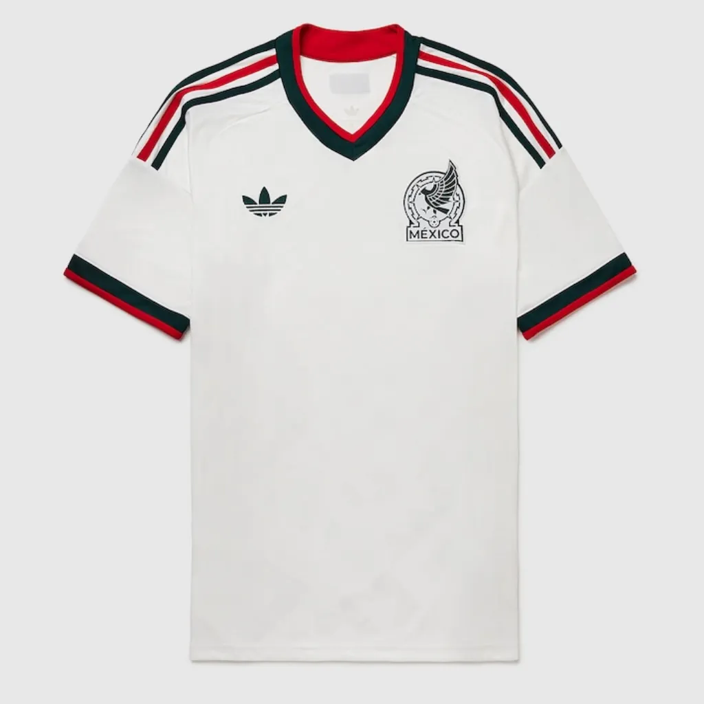 Camisa Mexico 2026 reserva Adidas branca com detalhes em verde e vermelho logo Trefoil